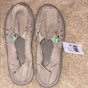 Brand New Sanuks! Never Worn! Size 8!